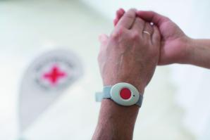 Armband mit Notrufknopf